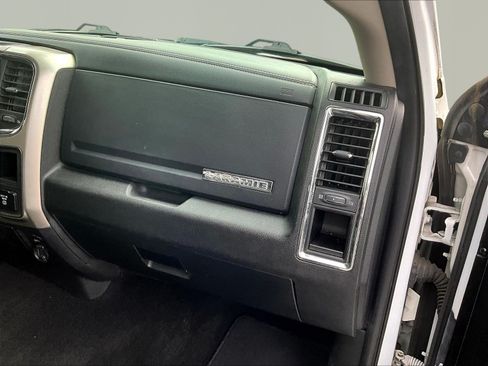 Used 2017 RAM 1500 Laramie AWD/4WD image 27