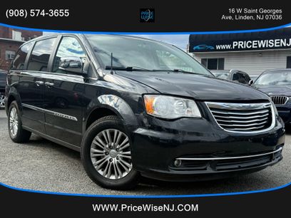 Used 2016 Chrysler Town & Country Touring-L