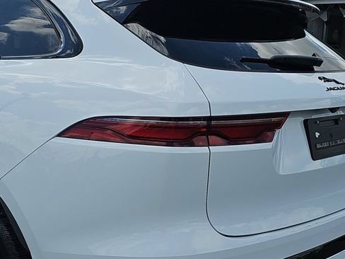 Used 2024 Jaguar F-PACE R-Dynamic S AWD/4WD image 39