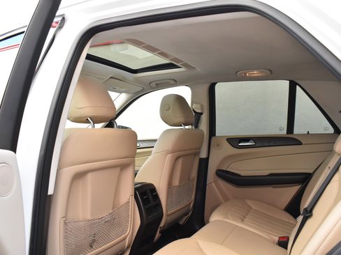 Used 2019 Mercedes-Benz GLE 400 4MATIC image 23