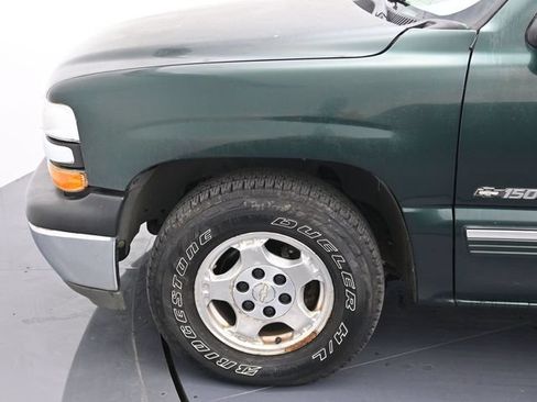 Used 2001 Chevrolet Silverado 1500 LT RWD image 9
