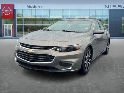 Used 2018 Chevrolet Malibu LT w/ Leather Package