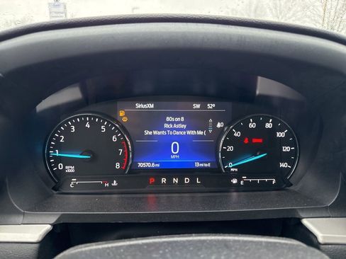 Used 2022 Ford Explorer XLT w/ Equipment Group 202A image 23