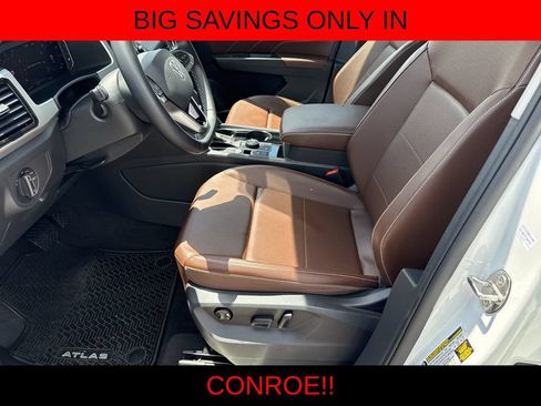 Used 2022 Volkswagen Atlas SE AWD/4WD image 12