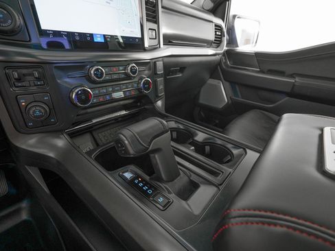 Used 2025 Ford F150 Lariat w/ Equipment Group 502A High image 24