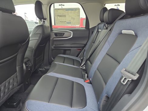 New 2025 Ford Bronco Sport Outer Banks image 25