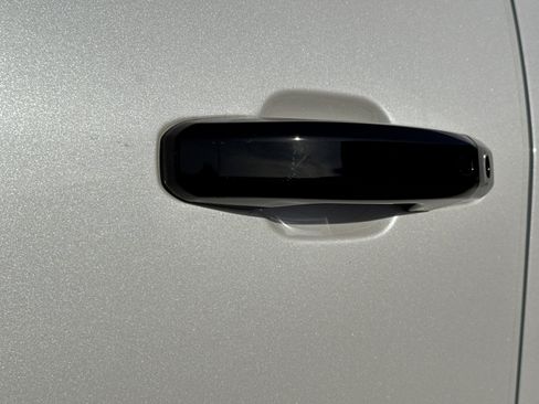 Used 2025 GMC Sierra 2500 Denali w/ Denali Reserve Package image 38