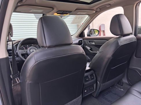 Used 2023 Nissan Rogue SL w/ SL Premium Package FWD image 34