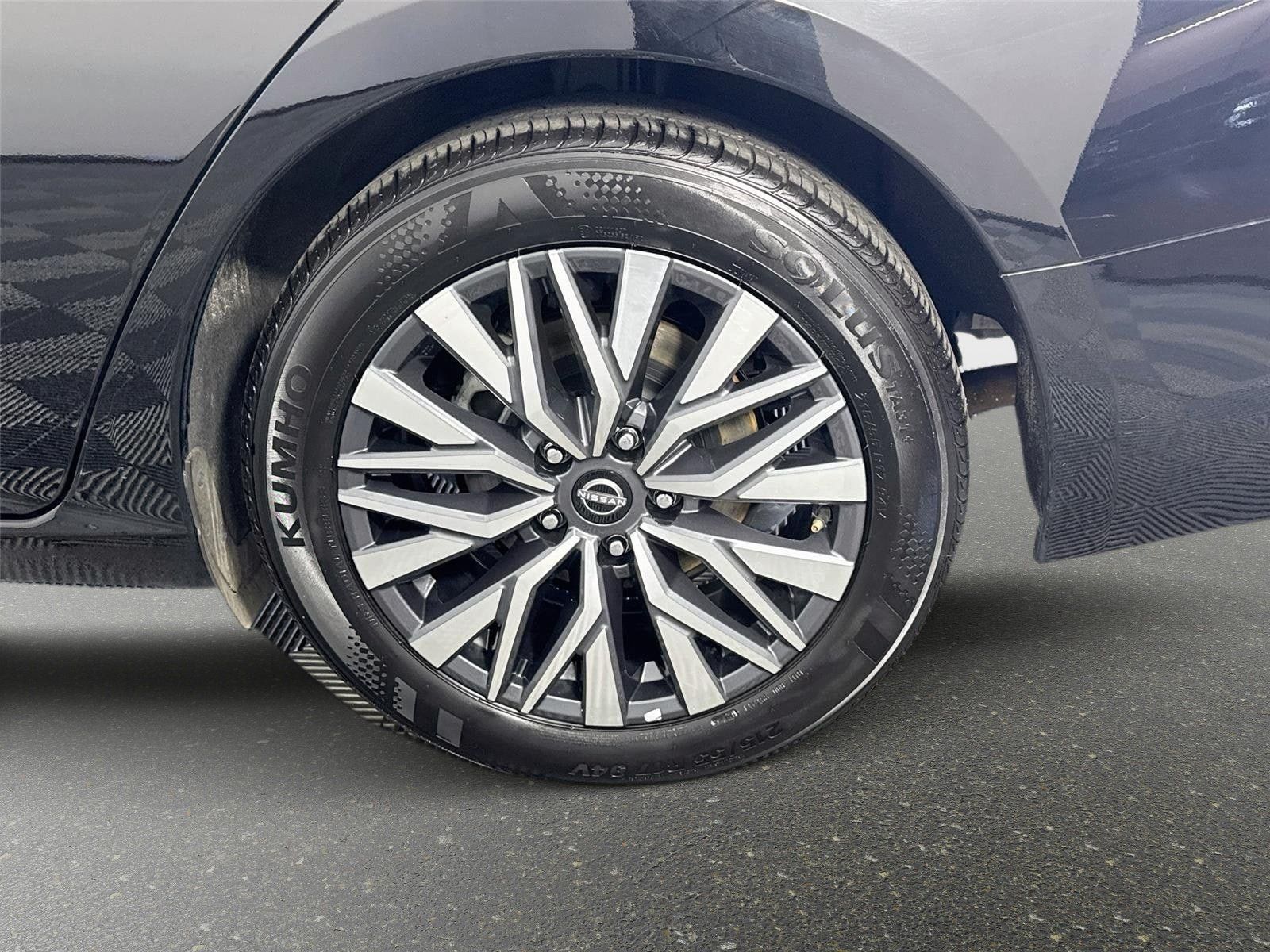 Certified 2025 Nissan Altima 2.5 SV FWD image 28