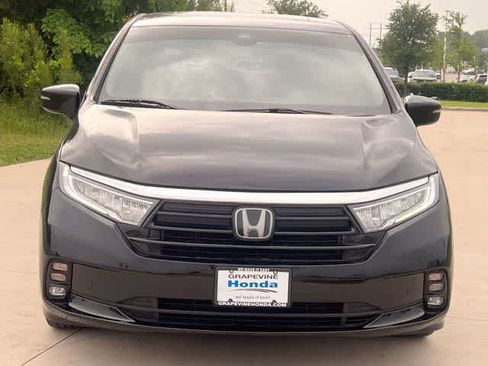 Used 2023 Honda Odyssey Elite image 7