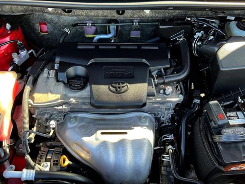 Used 2015 Toyota RAV4 LE image 30