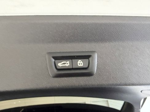 Used 2022 BMW X3 sDrive30i w/ Convenience Package RWD image 39