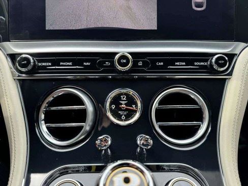 Used 2020 Bentley Continental GT AWD/4WD image 34