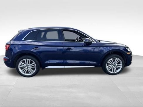 Used 2018 Audi Q5 Prestige w/ Prestige Package AWD/4WD image 12