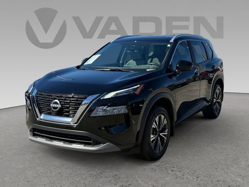 Used 2023 Nissan Rogue SV w/ SV Premium B Package image 27