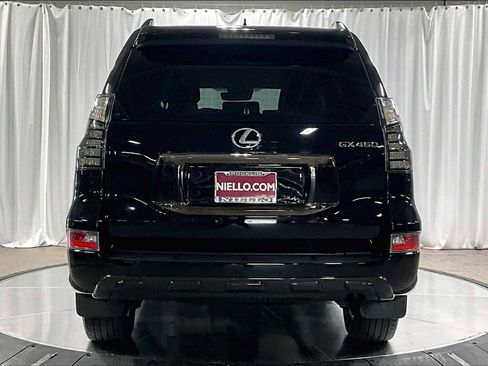Used 2023 Lexus GX 460 w/ Black Line Special Edition image 9