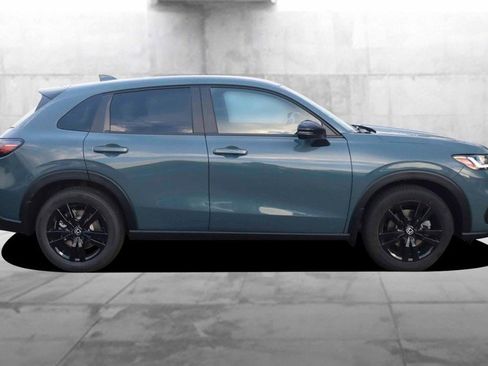 New 2026 Honda HR-V Sport image 5