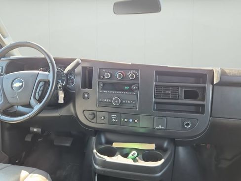 Used 2023 Chevrolet Express 3500 LS RWD image 15