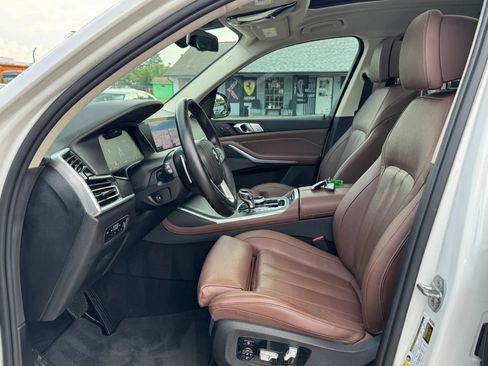 Used 2020 BMW X7 xDrive40i w/ Executive Package AWD/4WD image 19