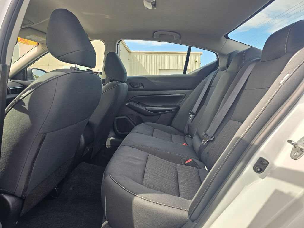 Used 2024 Nissan Altima 2.5 S FWD image 14