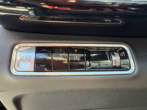 Used 2025 Buick Envision Preferred image 18