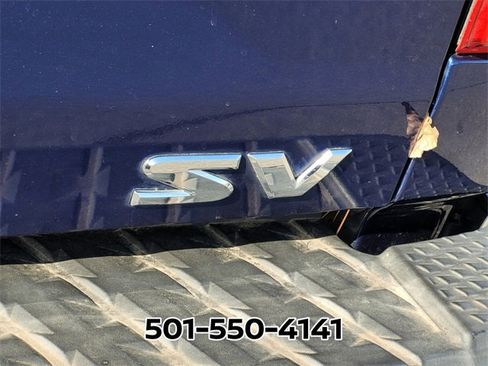 Used 2016 Nissan Titan SV image 10