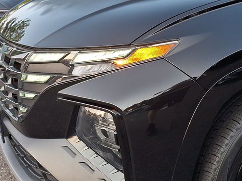 Certified 2023 Hyundai Tucson N Line AWD/4WD image 9