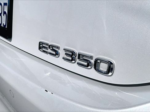 Certified 2024 Lexus ES 350 w/ Premium Package FWD image 9