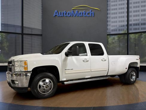 Used 2011 Chevrolet Silverado 3500 LTZ w/ LTZ Plus Package image 5