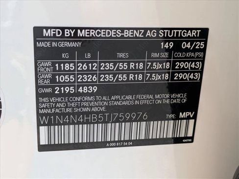 Certified 2026 Mercedes-Benz GLA 250 4MATIC image 24