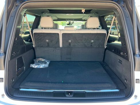 New 2026 Jeep Grand Wagoneer L Summit AWD/4WD image 23