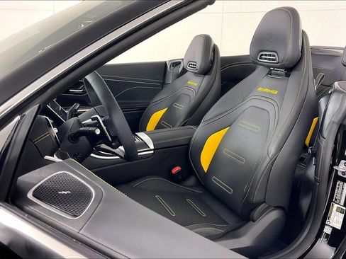 New 2026 Mercedes-Benz CLE 53 AMG 4MATIC Cabriolet image 9