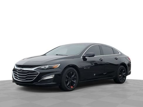 Used 2025 Chevrolet Malibu LT FWD image 1