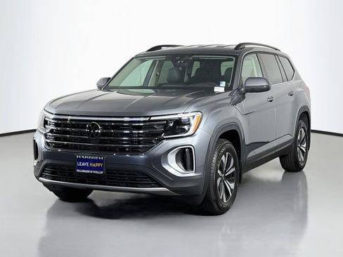 Certified 2025 Volkswagen Atlas SE AWD/4WD image 3
