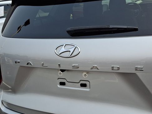 Certified 2024 Hyundai Palisade SEL FWD image 30