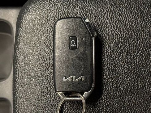 Used 2024 Kia Forte GT-Line image 16