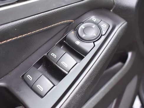 Used 2020 Chevrolet Traverse RS w/ LPO, Cargo Package AWD/4WD image 21