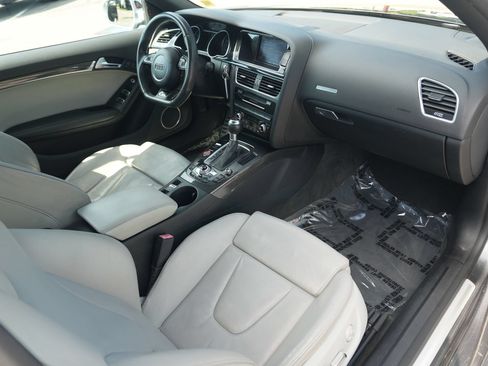Used 2014 Audi RS 5 Cabriolet AWD/4WD image 30