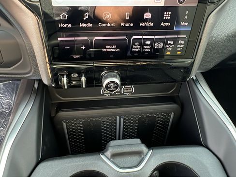 New 2026 RAM 3500 Laramie image 28