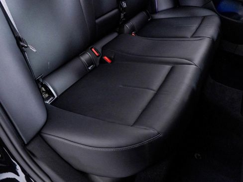 Used 2025 BMW M5 w/ Executive Package AWD/4WD image 26