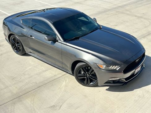 Used 2016 Ford Mustang Premium w/ Ecoboost Performance Package image 28