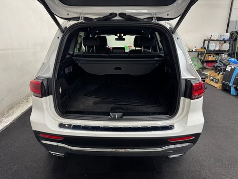 Used 2023 Mercedes-Benz GLB 250 GLB 250 image 6