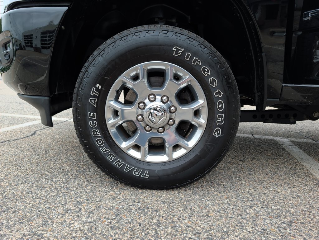 Used 2024 RAM 2500 Laramie AWD/4WD image 31