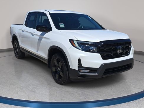 Used 2024 Honda Ridgeline Black Edition image 4