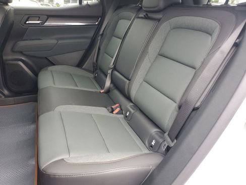 New 2026 GMC Terrain AT4 AWD/4WD image 13