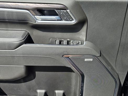 New 2026 Chevrolet Silverado 1500 LTZ w/ LTZ Convenience Package II RWD image 17