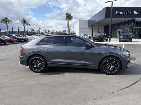 Used 2022 Audi SQ8 Prestige image 2