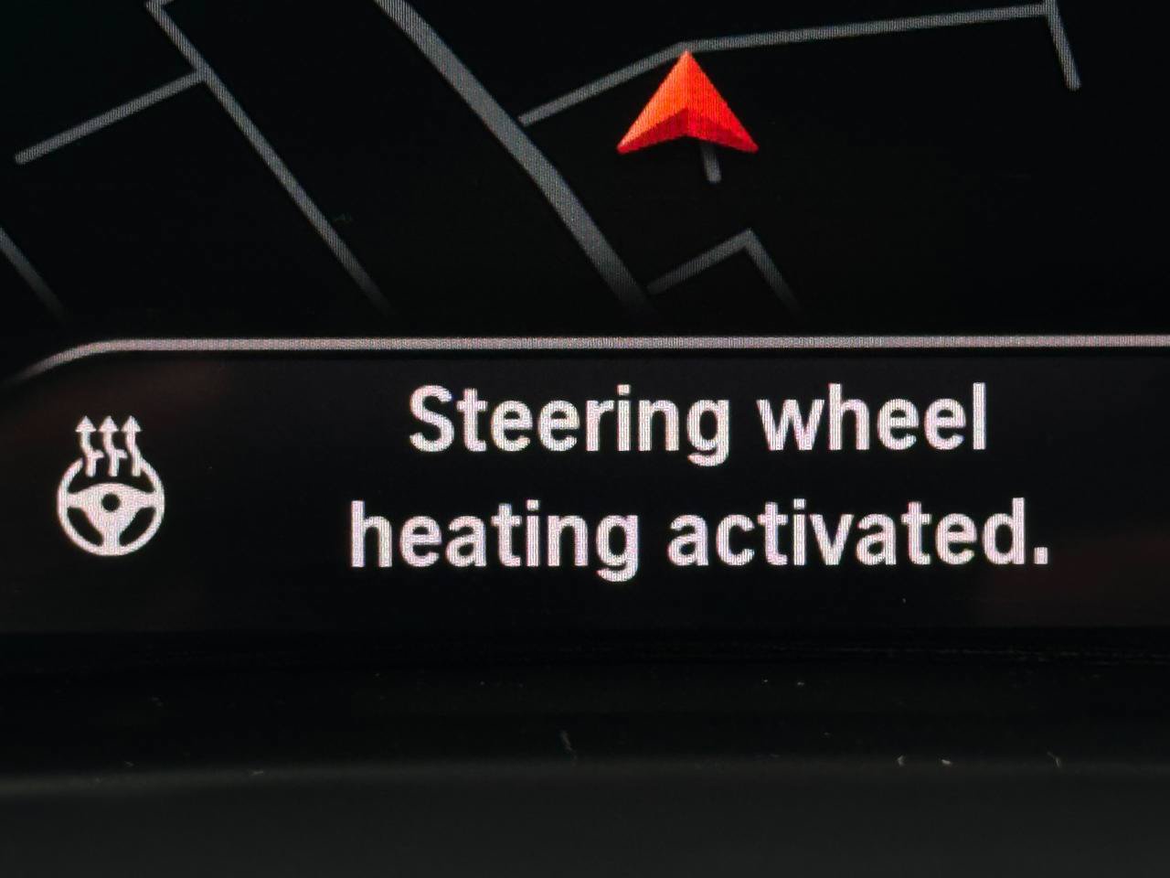 Used 2022 BMW X5 xDrive40i w/ M Sport Package AWD/4WD image 9