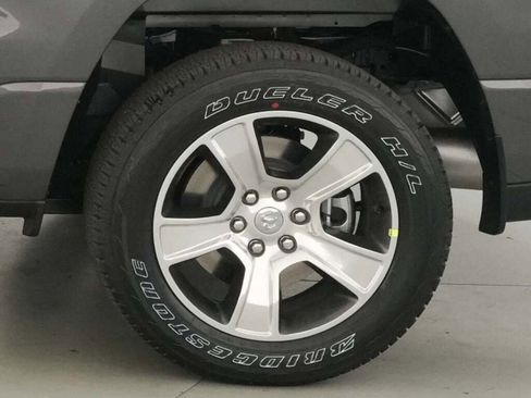 New 2026 RAM 1500 Express image 34