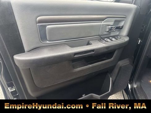 Used 2024 RAM 1500 Classic SLT image 17